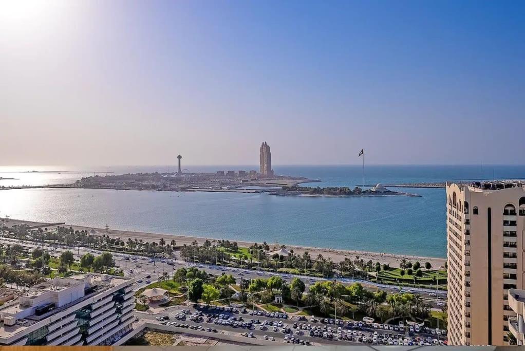Book Me! 3 Bedroom Apartment Beach Front Abu Dhabi Exterior foto