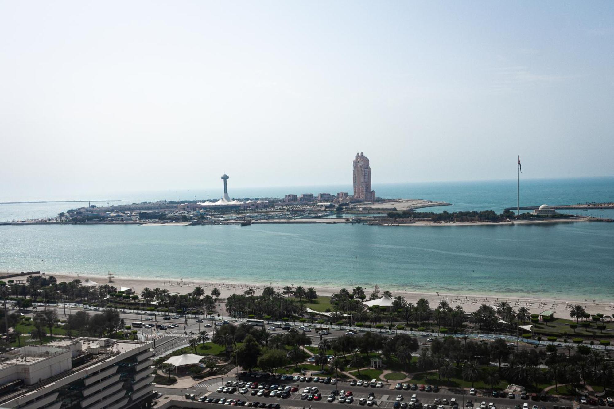 Book Me! 3 Bedroom Apartment Beach Front Abu Dhabi Exterior foto